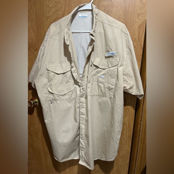 NWT Men’s Columbia Short Sleeve Shirt Size 2XL - Picture 1 of 4